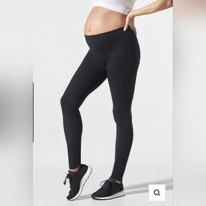 BLANQI NWT Hipster Cuffed Leggings